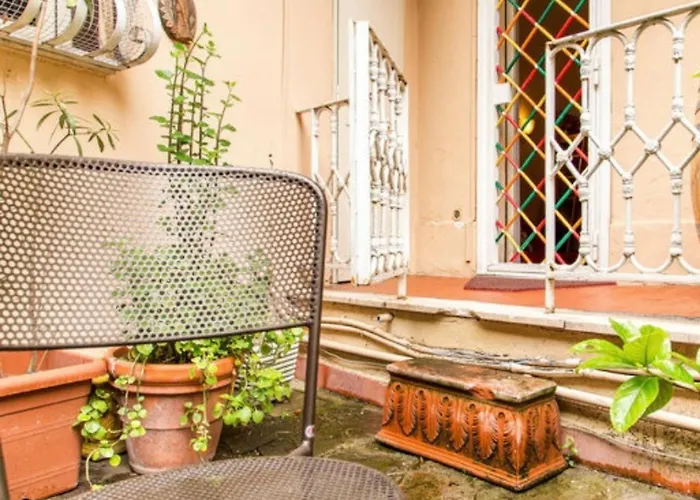 Charming Near The Colosseum In Rome, 45 M² With Balcony Apartamento Roma
