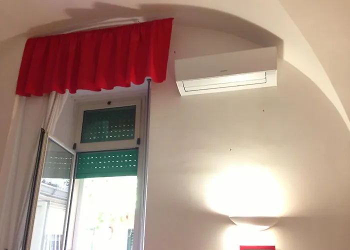 Apartamento Charming Near The Colosseum In Rome, 45 M² With Balcony Roma